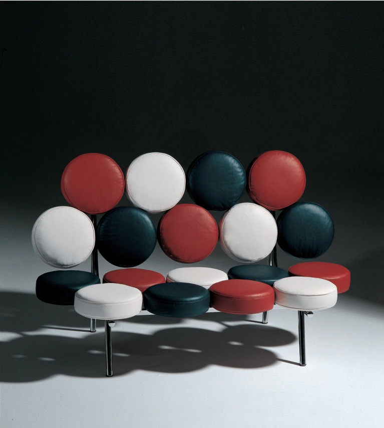 Sofa with a frame made of steel Museum, Alivar