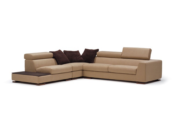 Corner sofa with a hidden frame, Calia Italia