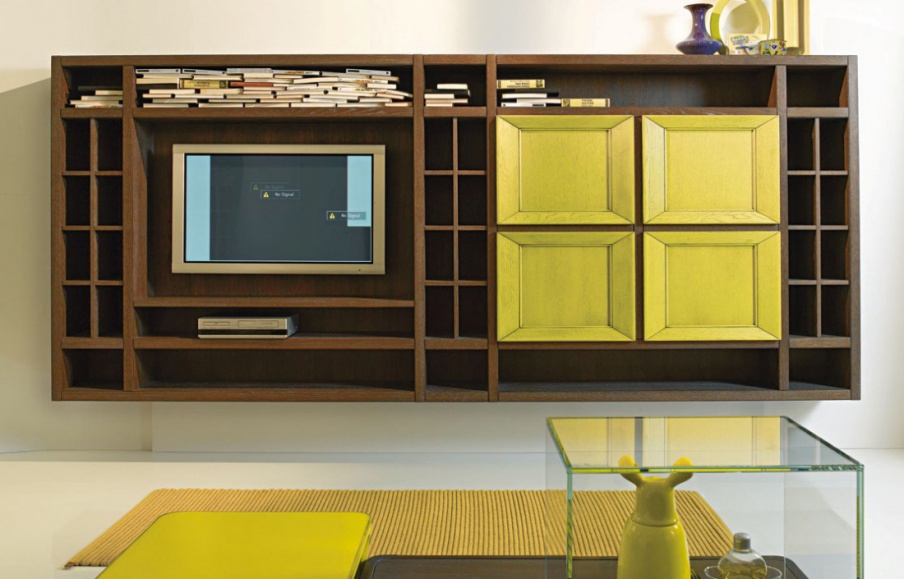 The wall of the living room, Luciano Zonta