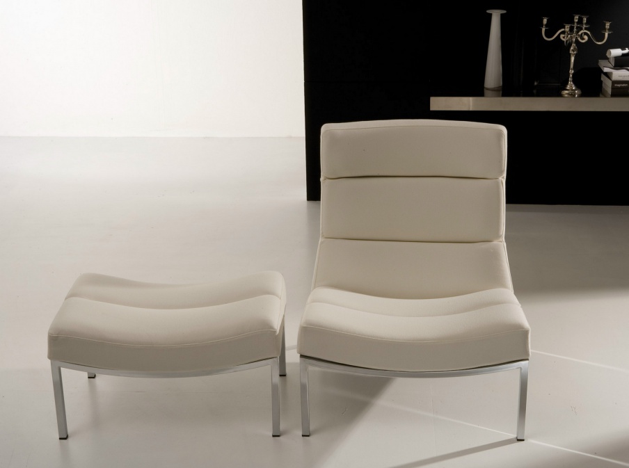 Armchair with Ottoman upholstered from leather in blue color db06 including, Bodema