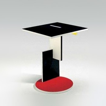 Coffee table was made of plywood Museum, Alivar