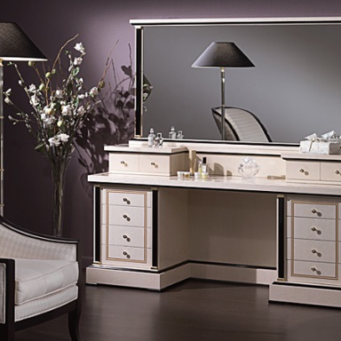 Dressing table