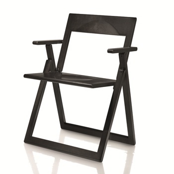 The Aviva chair armchair, Magis