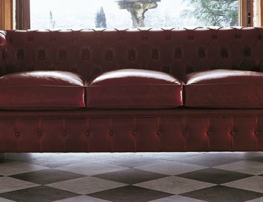 Royal Sofa, Danti