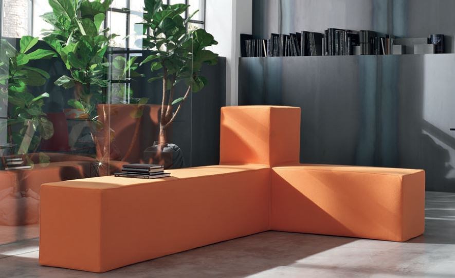 Stool with frame of steel and filler of polyurethane foam Cartesiano, Alivar