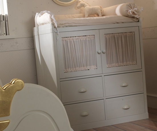 Dresser, Bassi Frateli