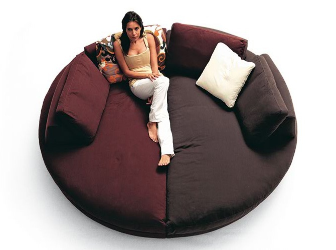 The semi-circular sofa upholstered in leather or fabric Fly, Bosal