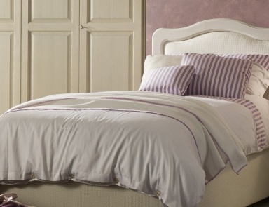 Bed with headboard, De Baggis