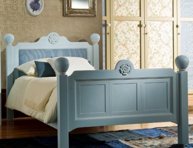Bed with headboard, De Baggis