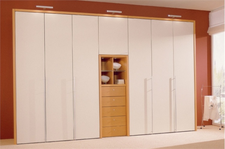 Armoire wood Elara, Huelsta