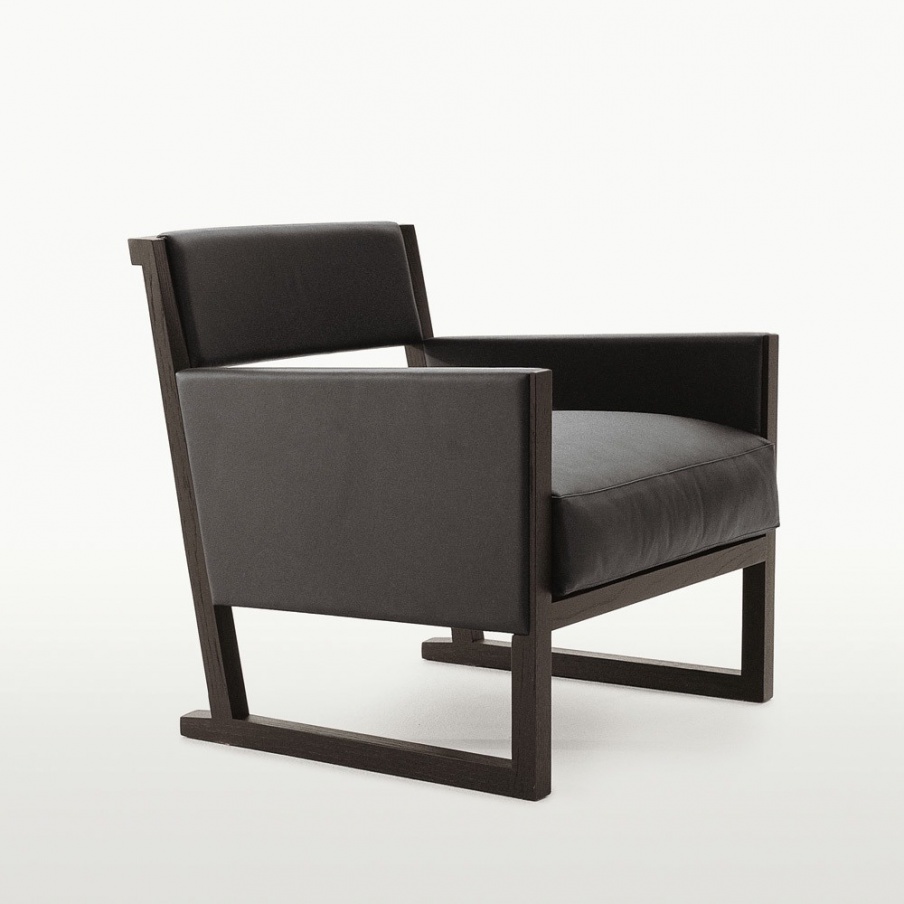 The seat on the frame of the oak upholstered in fabric or leather Musa, B&B Italia