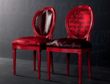 A chair with soft upholstery, Fiammeta - Creazioni