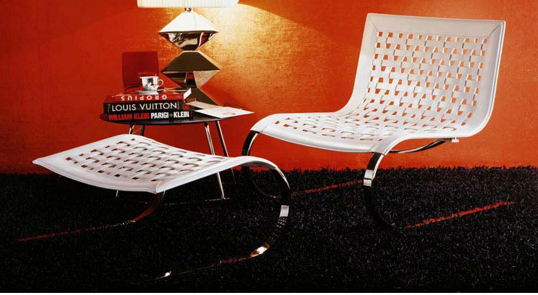Chair O mies, Fasem