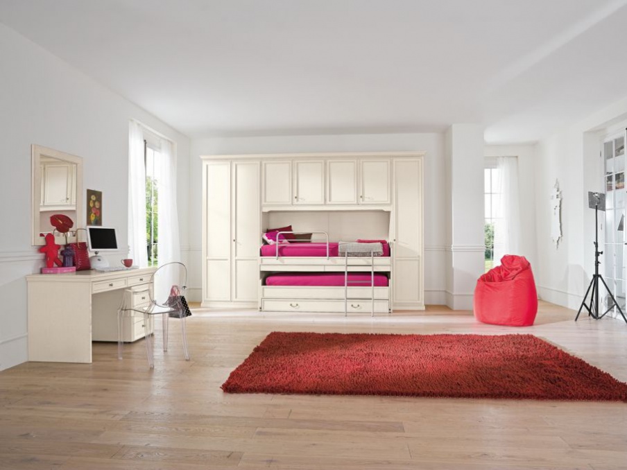 Set for children's room Operagazzi, Favero