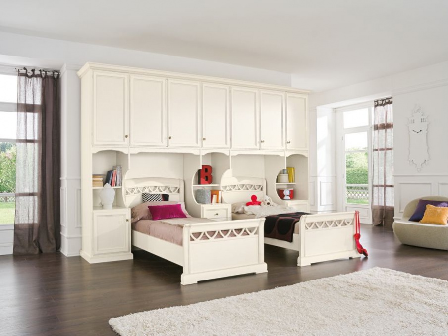 Children (Suite for children) Opera Favero