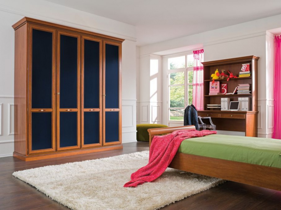 Wardrobe Operaragazzi, Favero