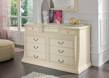 A Chest Of Drawers Via Veneto Avorio, Favero