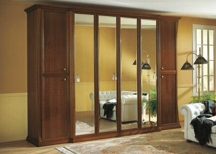 Cabinet Via Veneto Noce, Favero