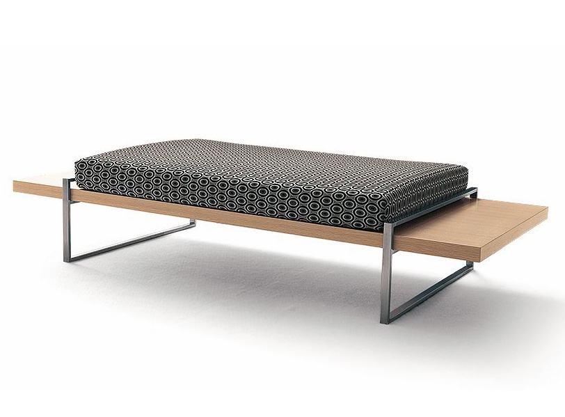 Coffee table solid wood Dynamic, Bosal