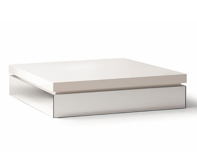 Coffee table solid wood Specchio, Bosal