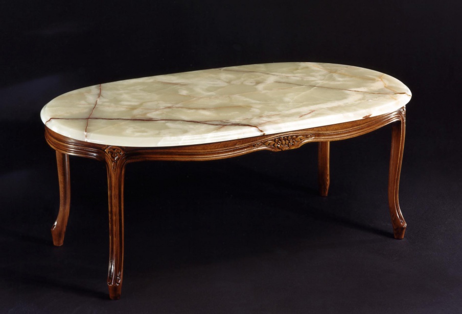 Coffee table, Brogiato