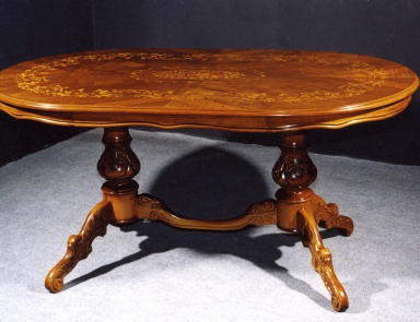 Dining table, Brogiato