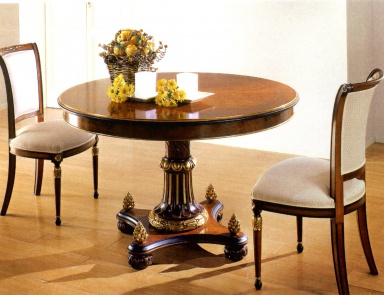 Dining table, Brogiato
