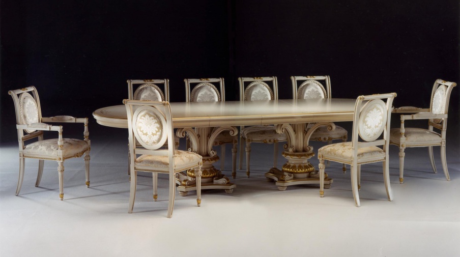 Dining table, Brogiato