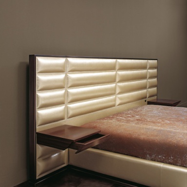 bed with high back Rubino 