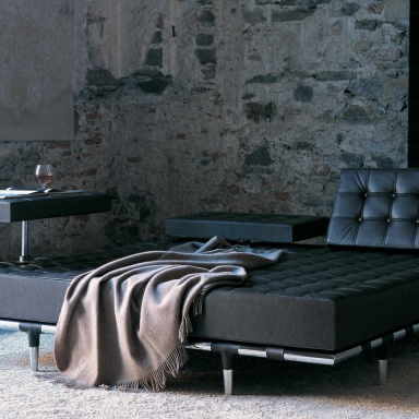 The 241 PRIVE sofa modular