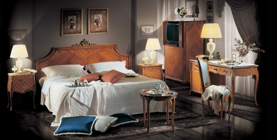 Headsets for bedrooms, Ezio Bellotti