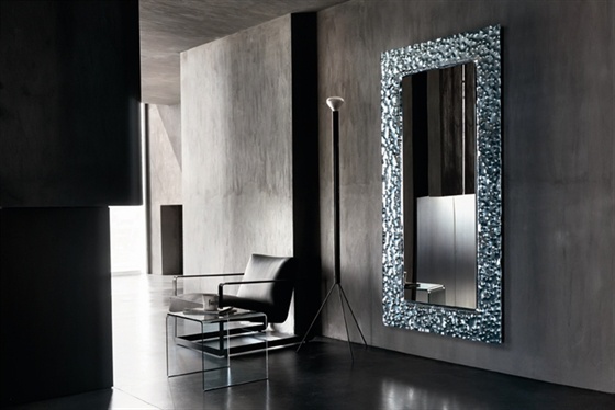 Venus Wall Mirror, Fiam