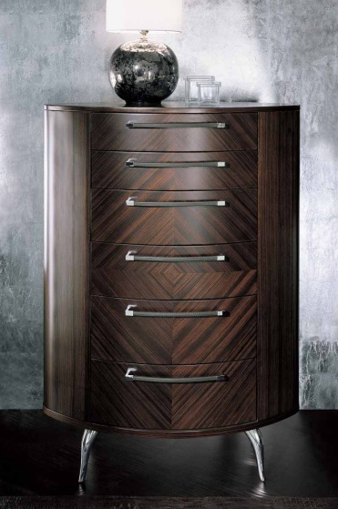 High chest of drawers, Giorgio Collection
