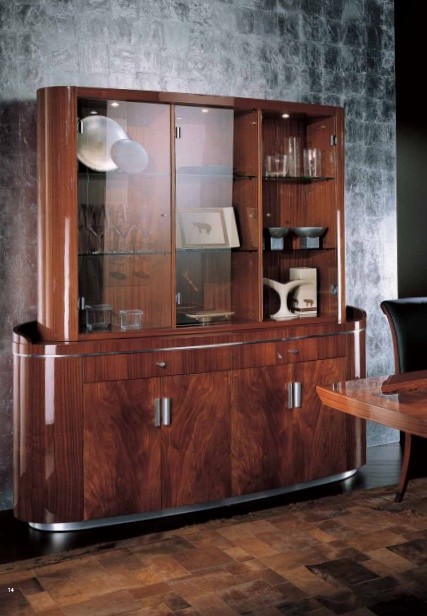 Showcase with glass facade, Giorgio Collection