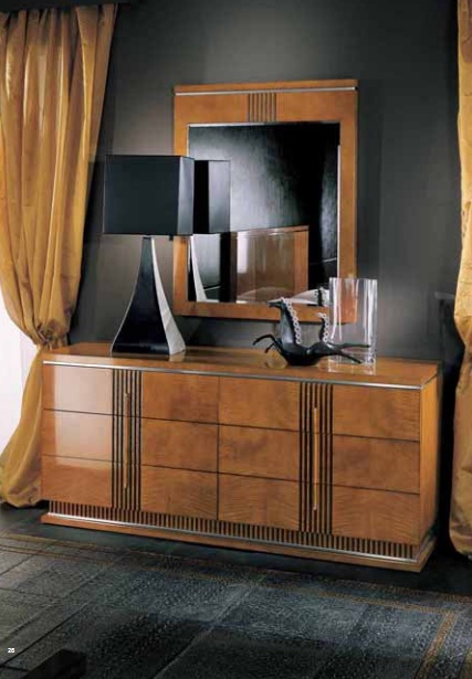 A chest of drawers from solid maple, Giorgio Collection