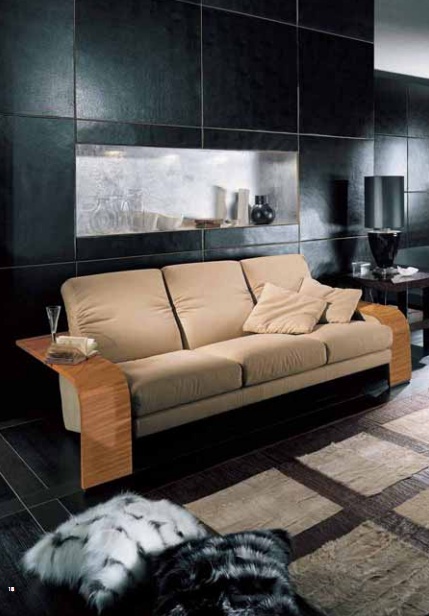 Three seater sofa, Giorgio Collection