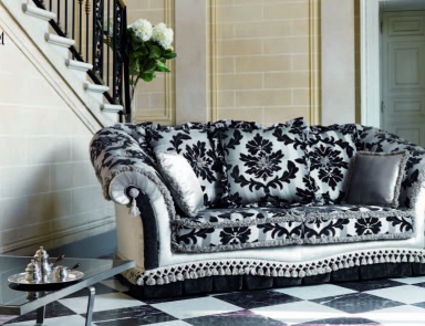 Two seater sofa Classico, Domingo Salotti