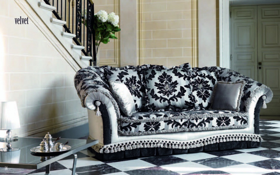 Two seater sofa Classico, Domingo Salotti