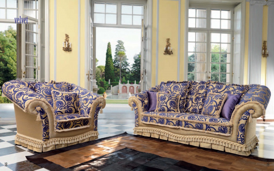 Two seater sofa Classico, Domingo Salotti