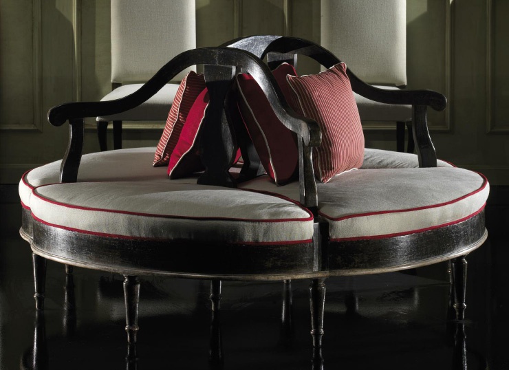 A round sofa with a hard back, Vittorio Grifoni