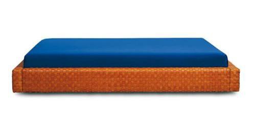 Bed Folia, Frighetto