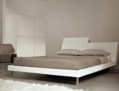 Bed R. E. M., Frighetto