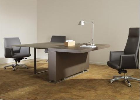 The Deck Table, Frighetto