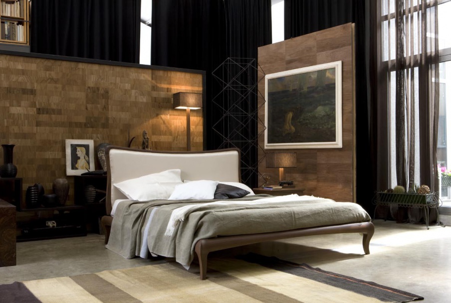 Double bed on bent legs, L'officina