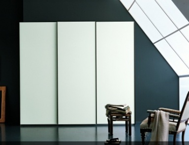 Wardrobe Mania Plana, Vittoria