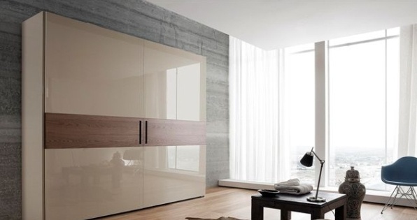 Wardrobe Slide, Vittoria