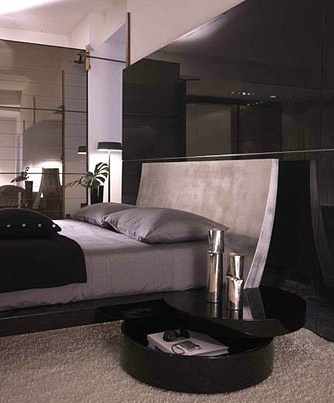 Bedside Cabinet, Fimes