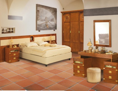 Bed with high headboard Vecchia Maria Caroti