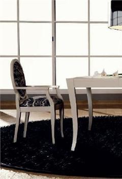 Chair, La Ebanisteria