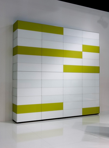 Bookcase veneered, Kettnaker